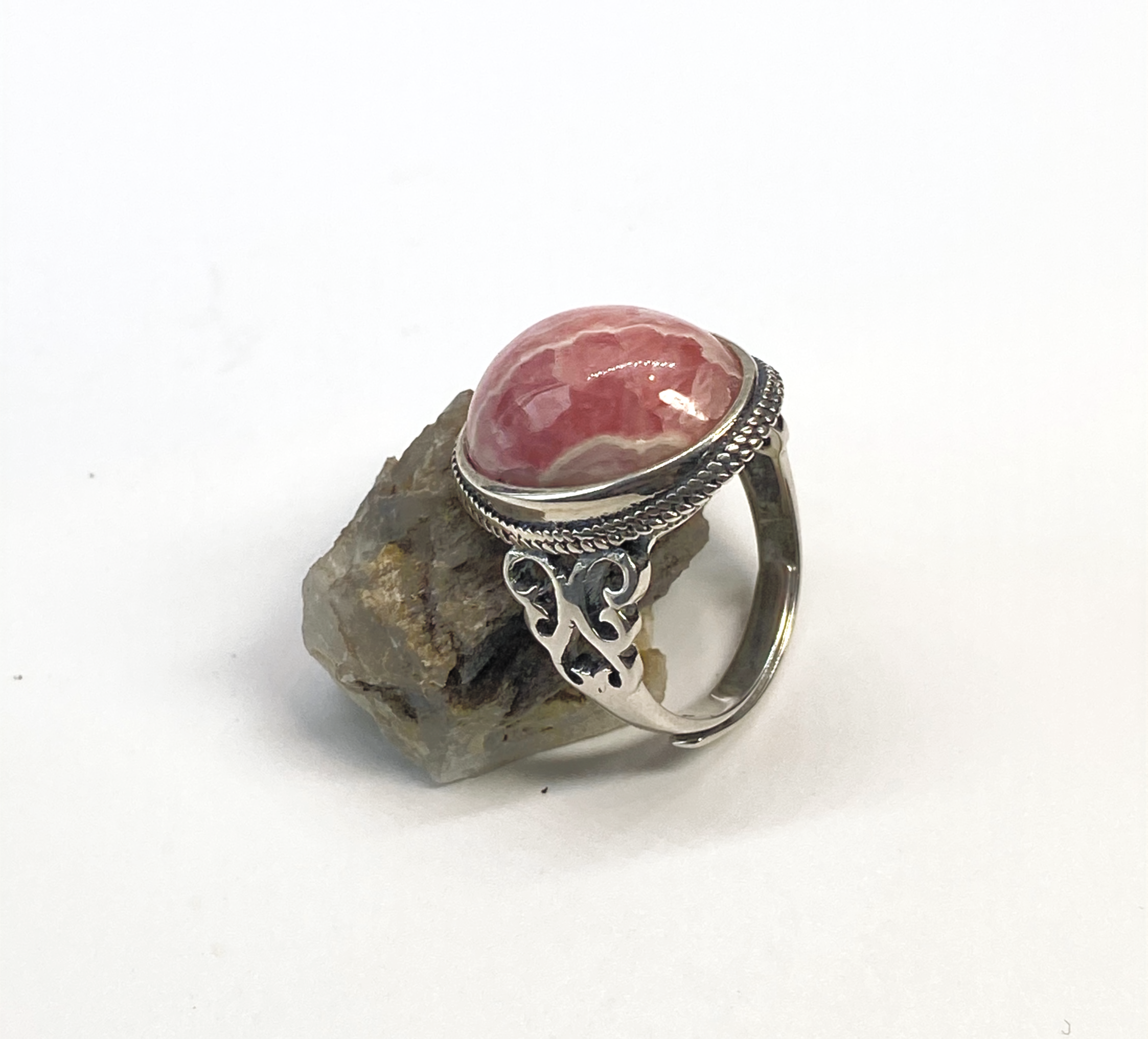 Natural Pink Rhodochrosite 925 Silver Ring gemstone ring, handcrafted jewelry featuring polished stone set in a decorative silver band