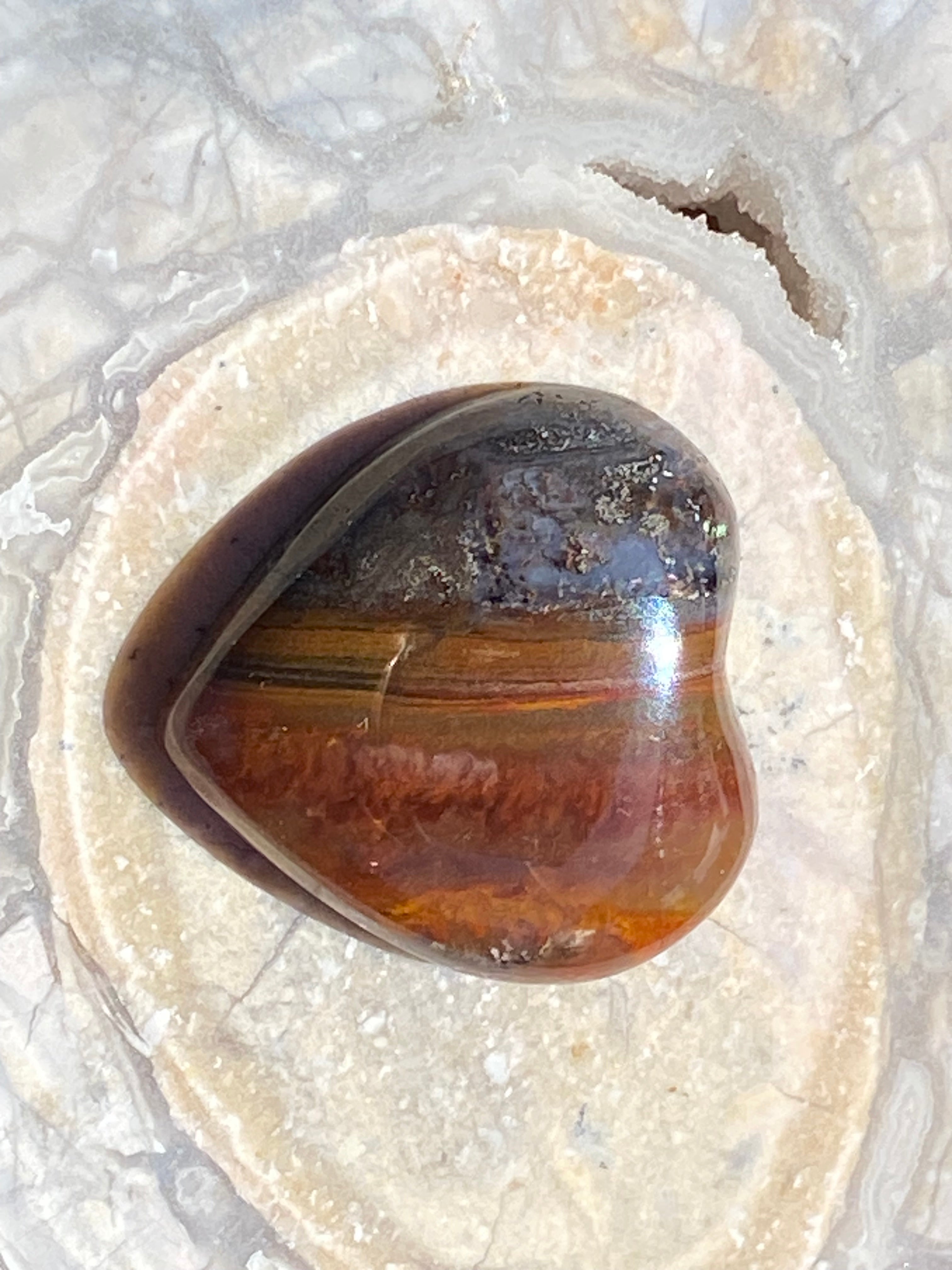 Sedona Banded Agate Heart alternate view 3