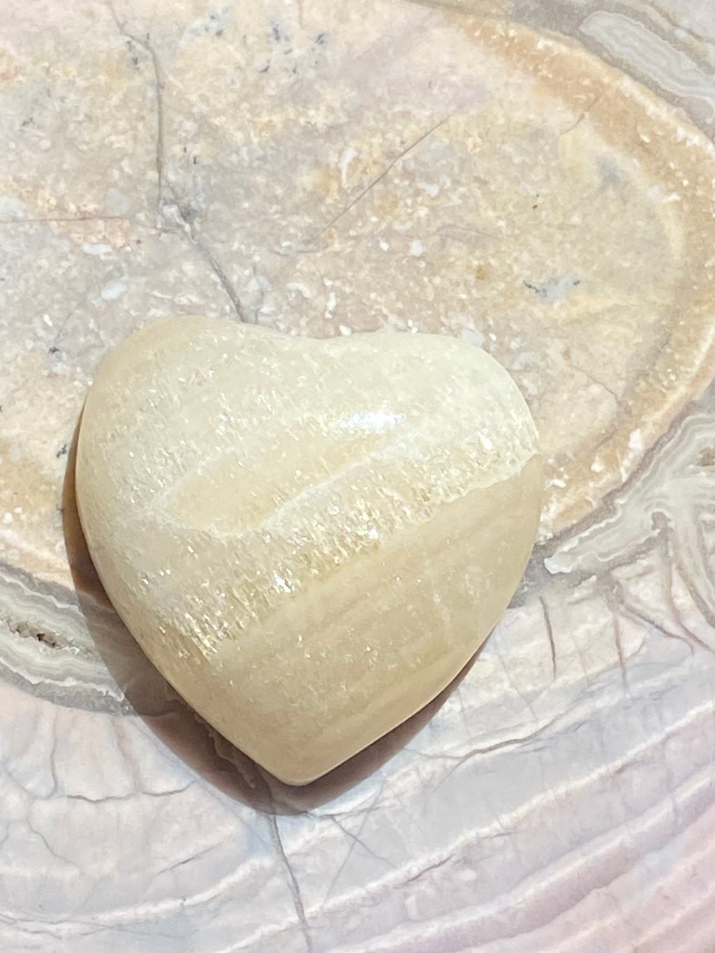 Banded Agate Heart alternate view 2