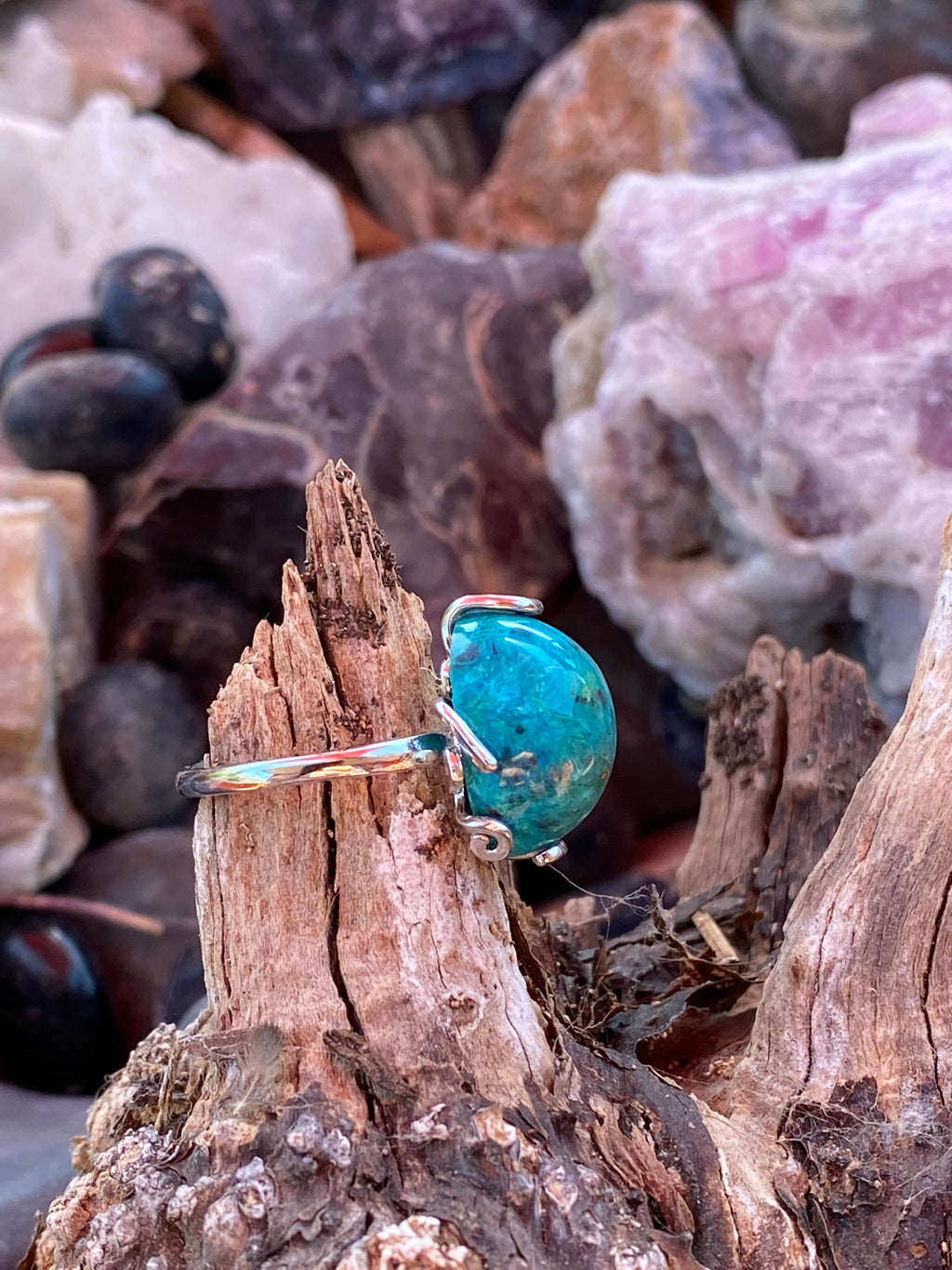 Natural Shatukite w/ copper inclusion  Ring gemstone ring, handcrafted jewelry featuring polished stone set in a decorative silver band