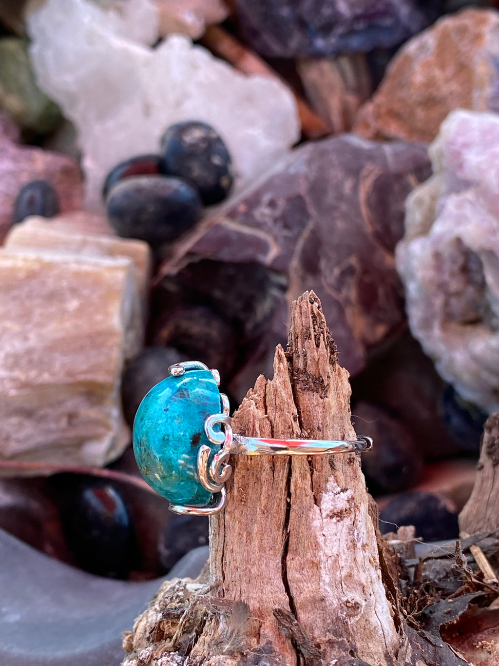Natural Shatukite w/ copper inclusion  Ring gemstone ring, handcrafted jewelry featuring polished stone set in a decorative silver band