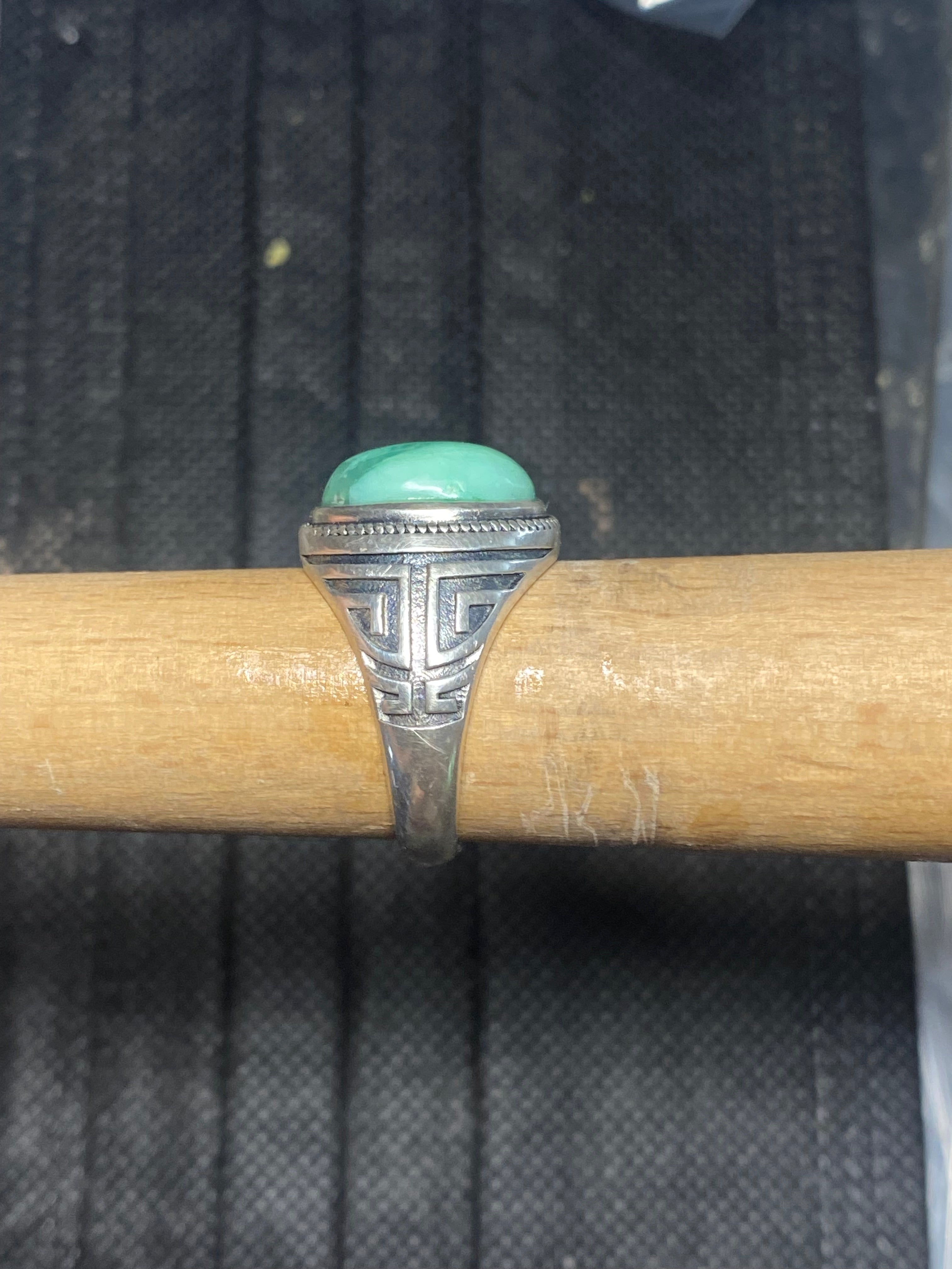 Sterling Silver Chrysoprase Ring alternate view 2