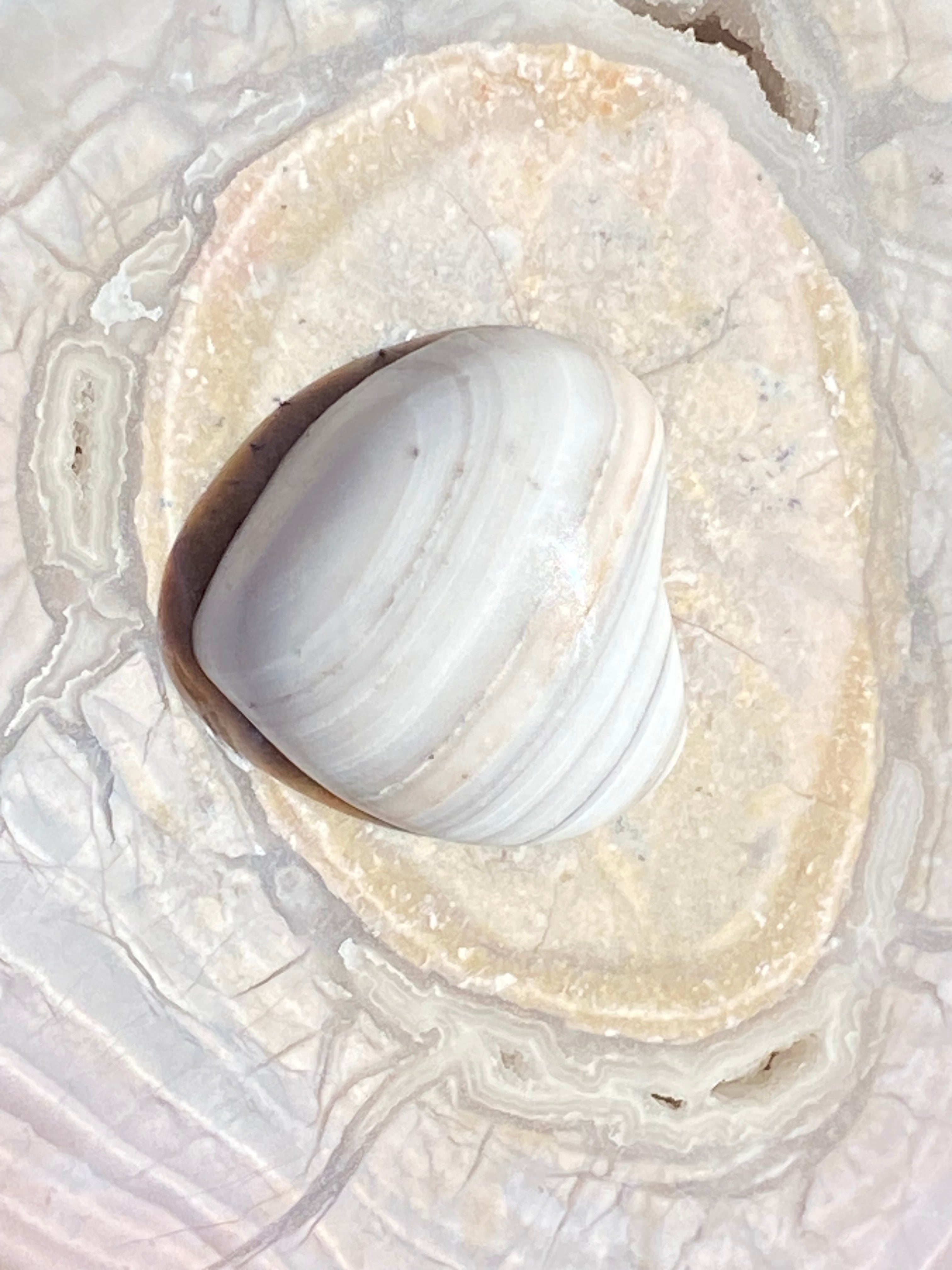 Banded Agate Heart alternate view 3