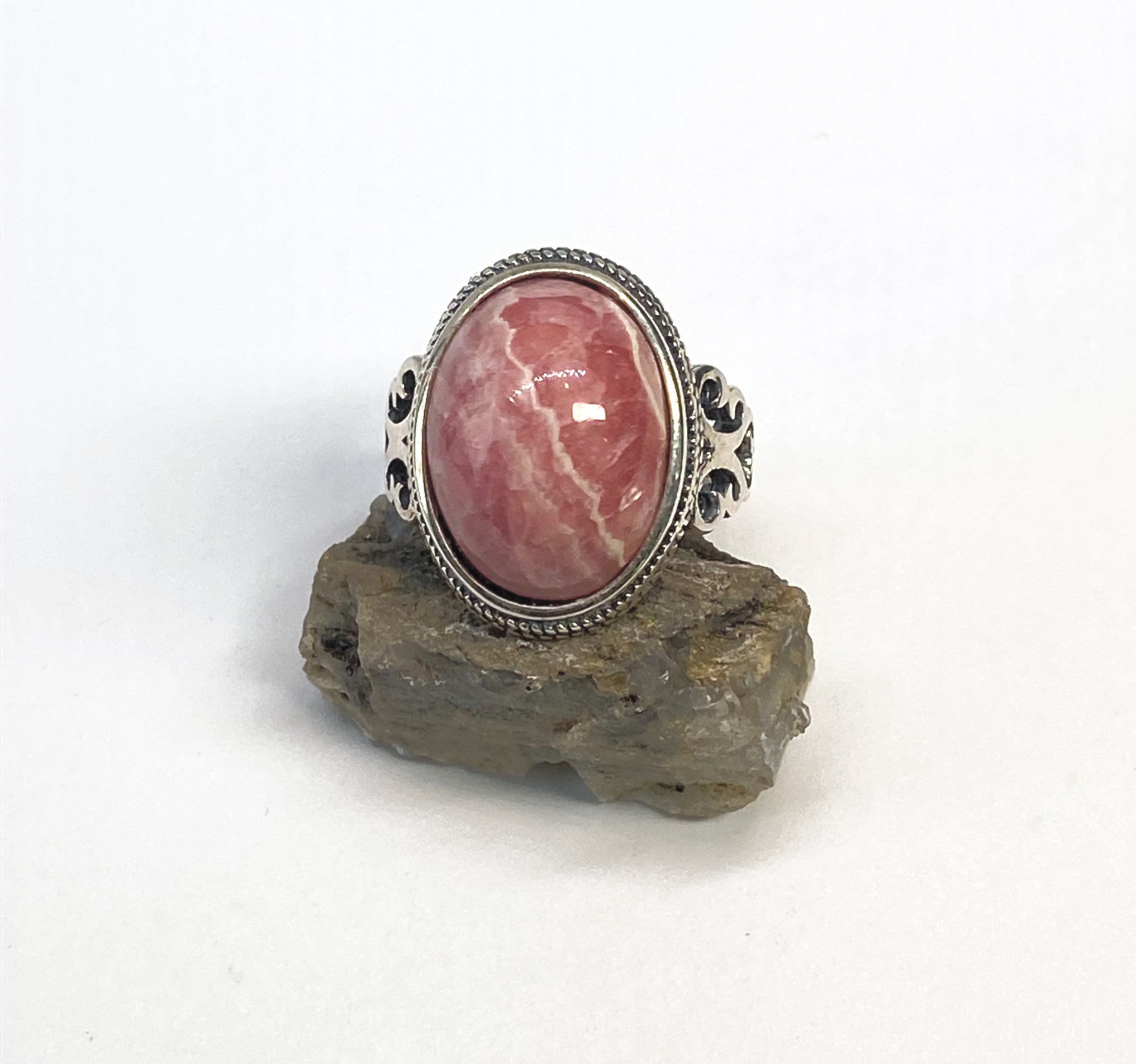 Natural Pink Rhodochrosite 925 Silver Ring gemstone ring, handcrafted jewelry featuring polished stone set in a decorative silver band