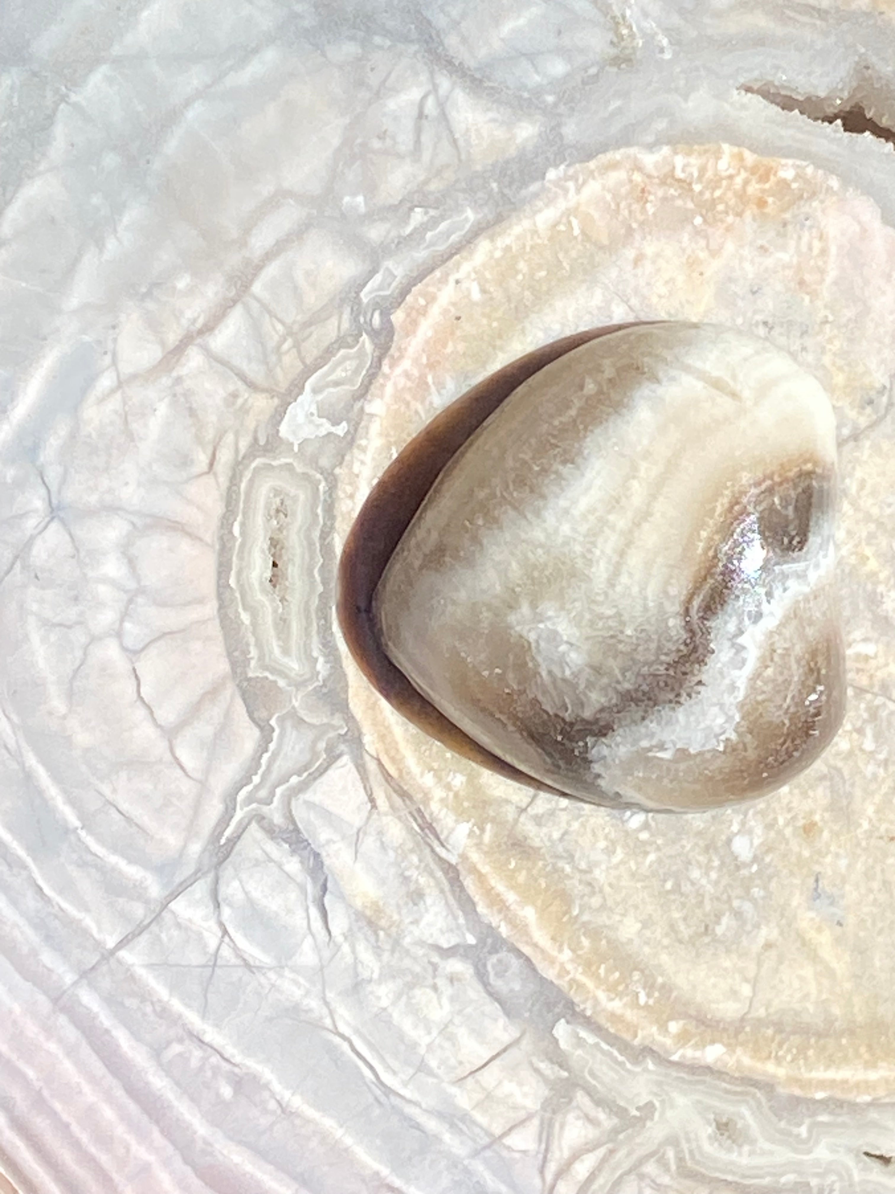 Banded Agate Heart alternate view 3