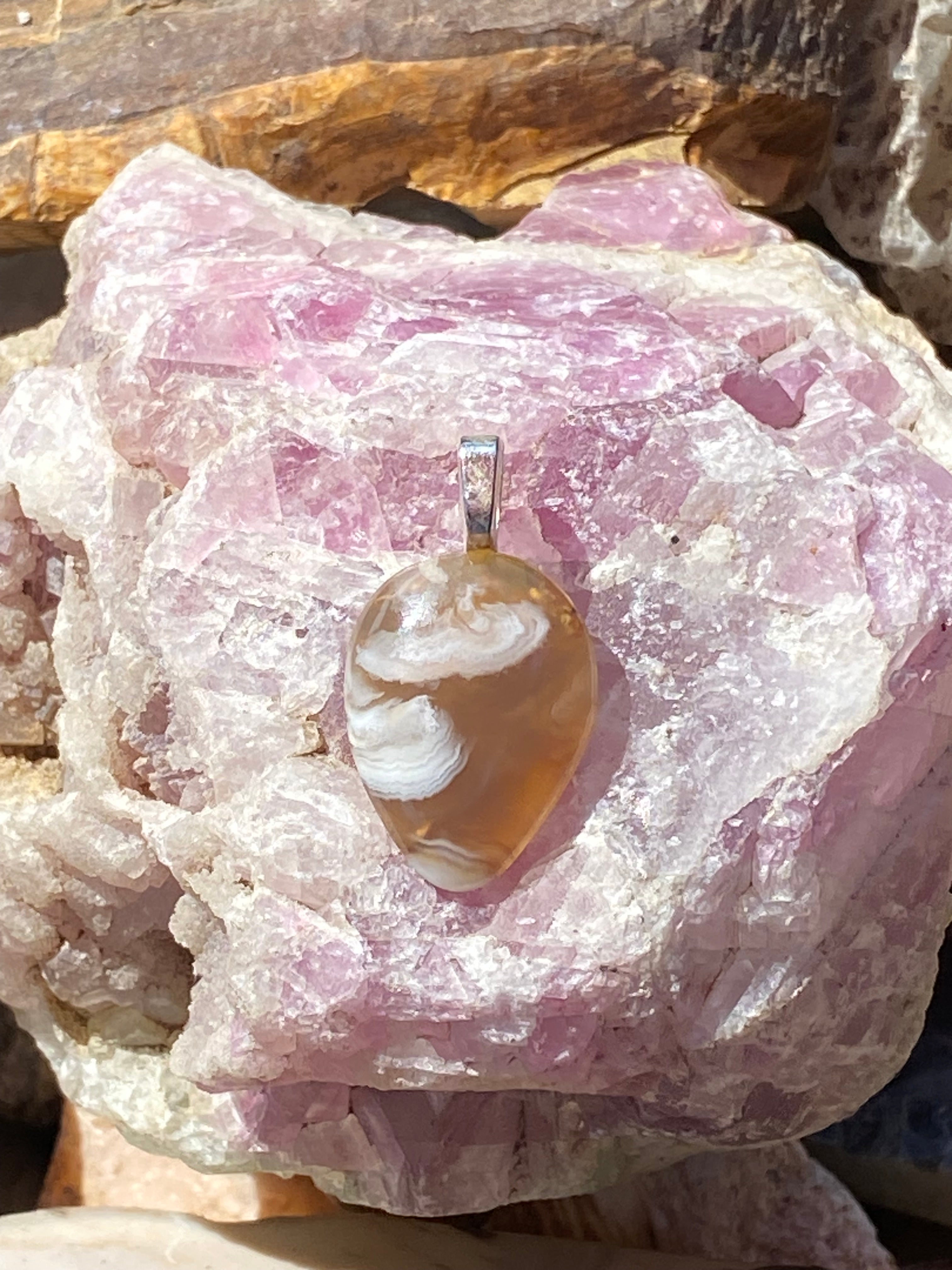 Natural Montana Agate Pendant gemstone pendant, handcrafted jewelry featuring polished stone with unique color and mineral patterns
