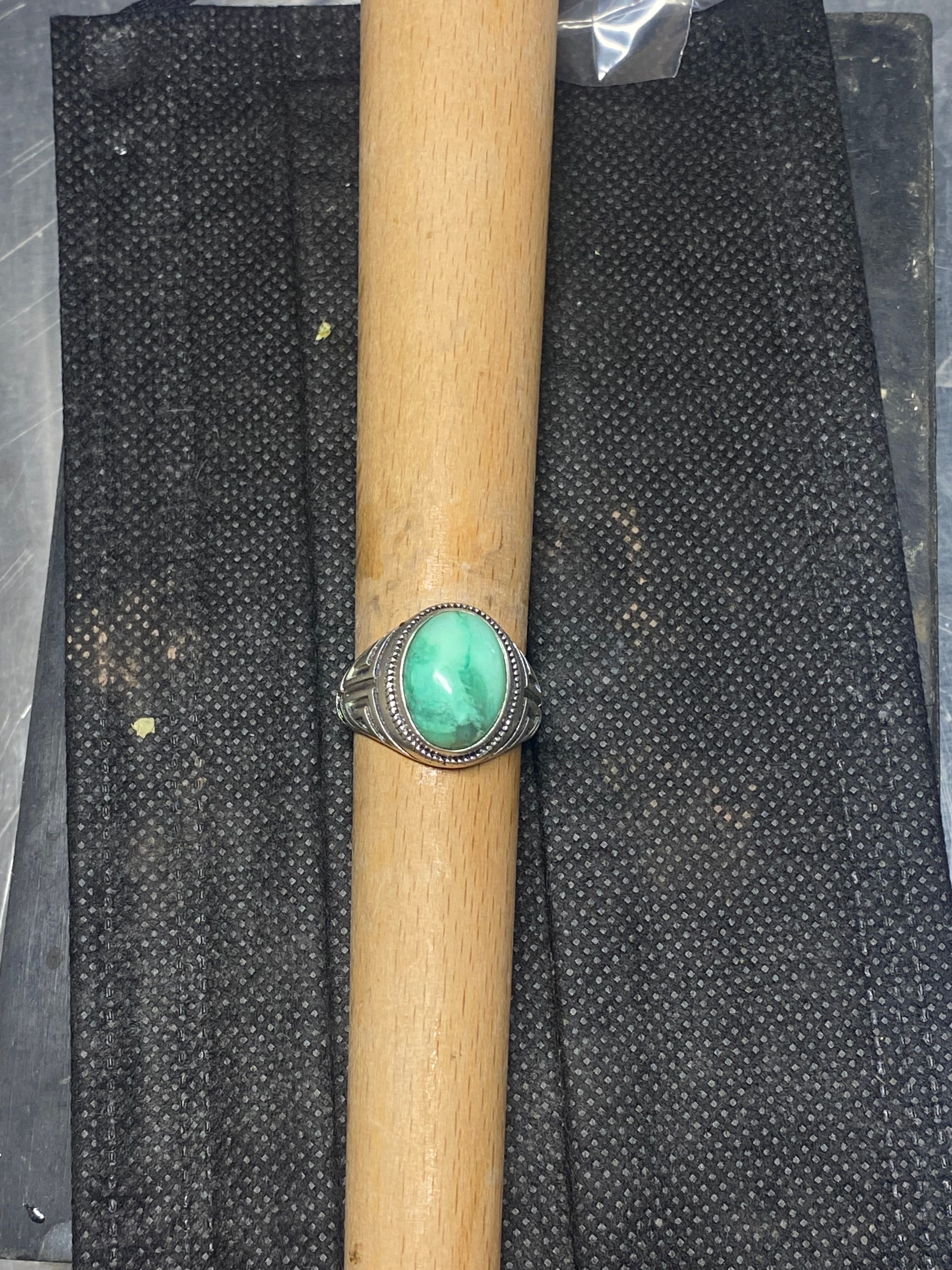 Sterling Silver Chrysoprase Ring alternate view 4