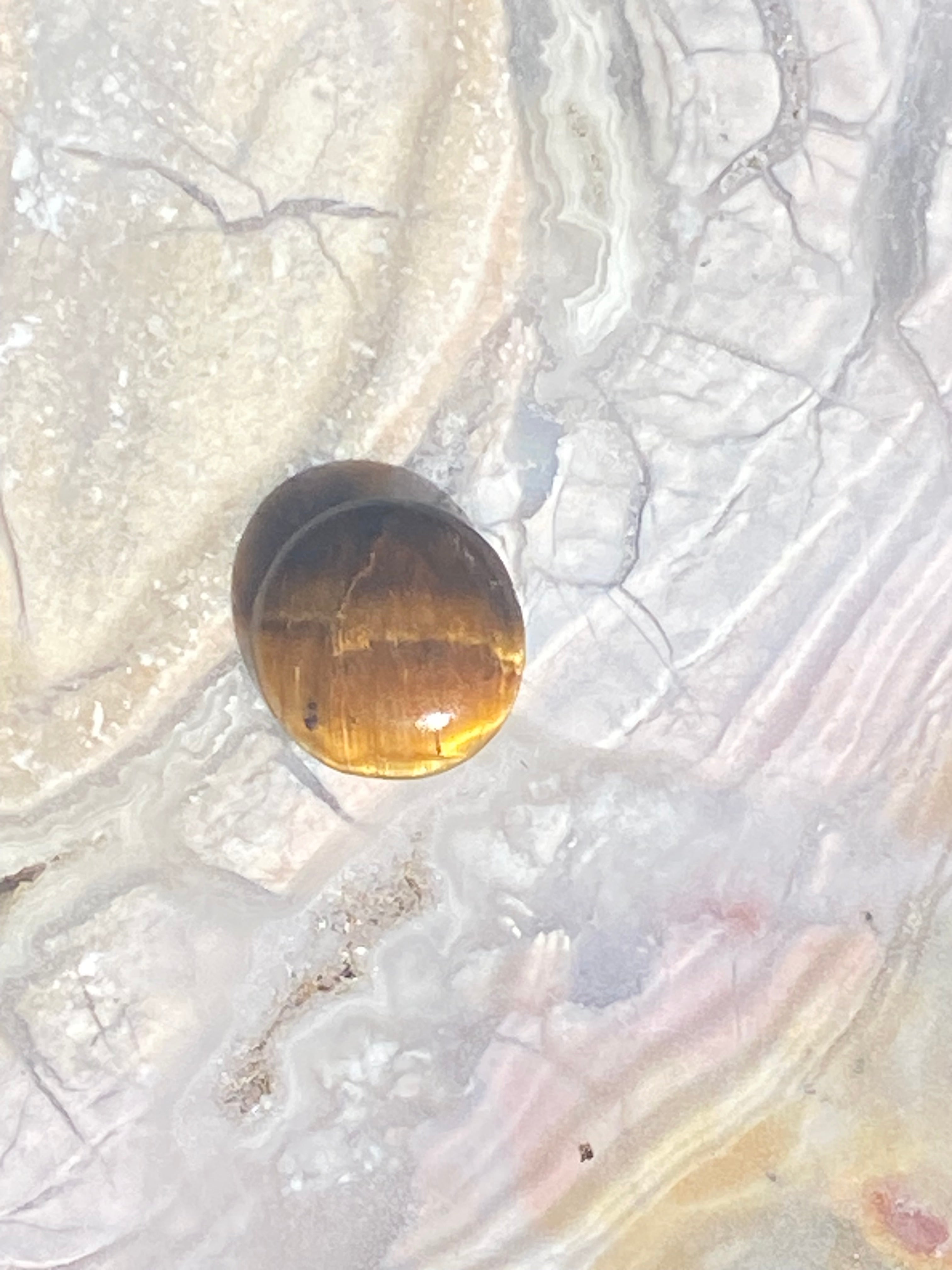 Tiger Eye Elephant Pendant alternate view 3