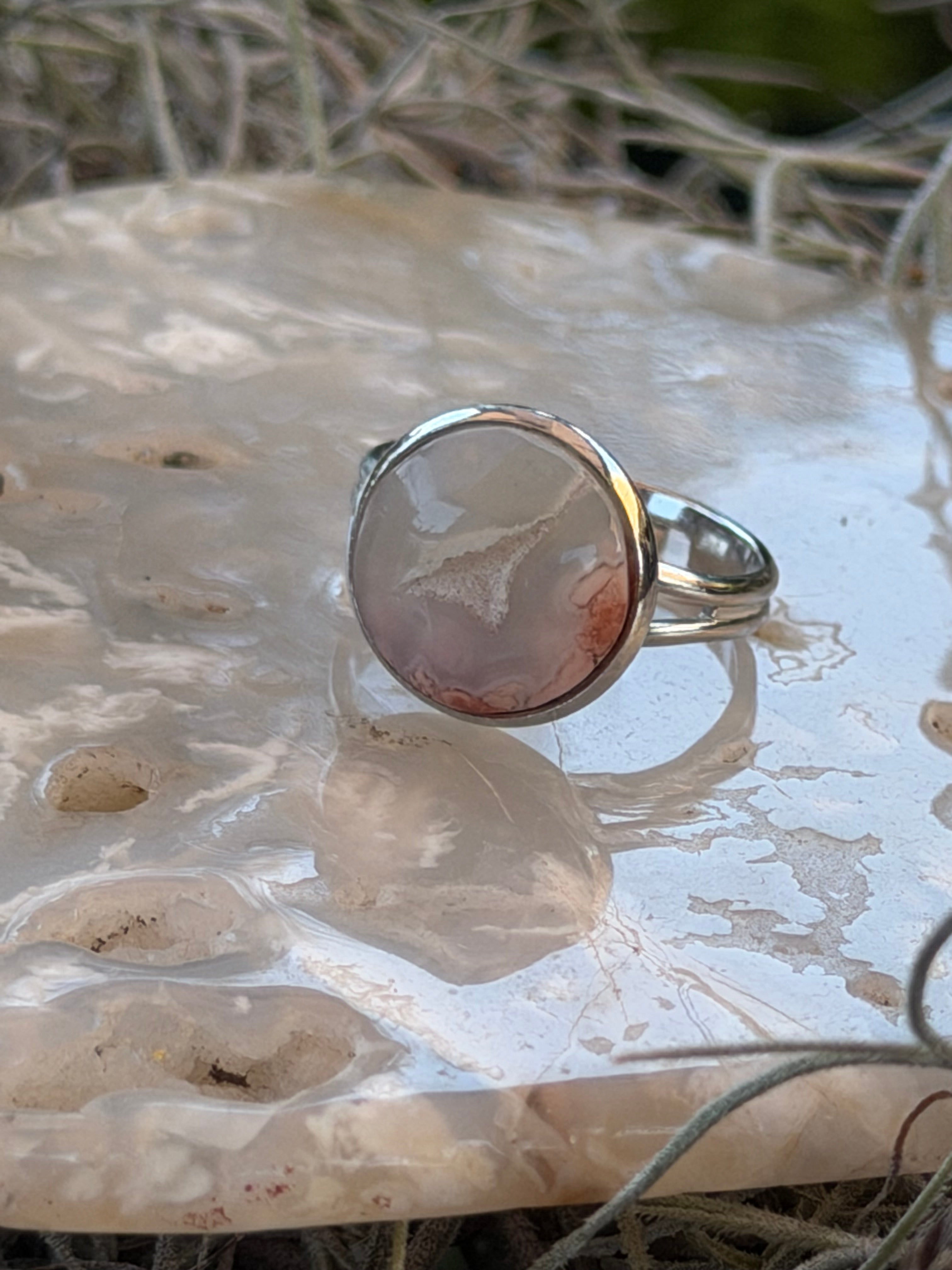 Natural Bubblegum Agate Classic Gemstone Ring