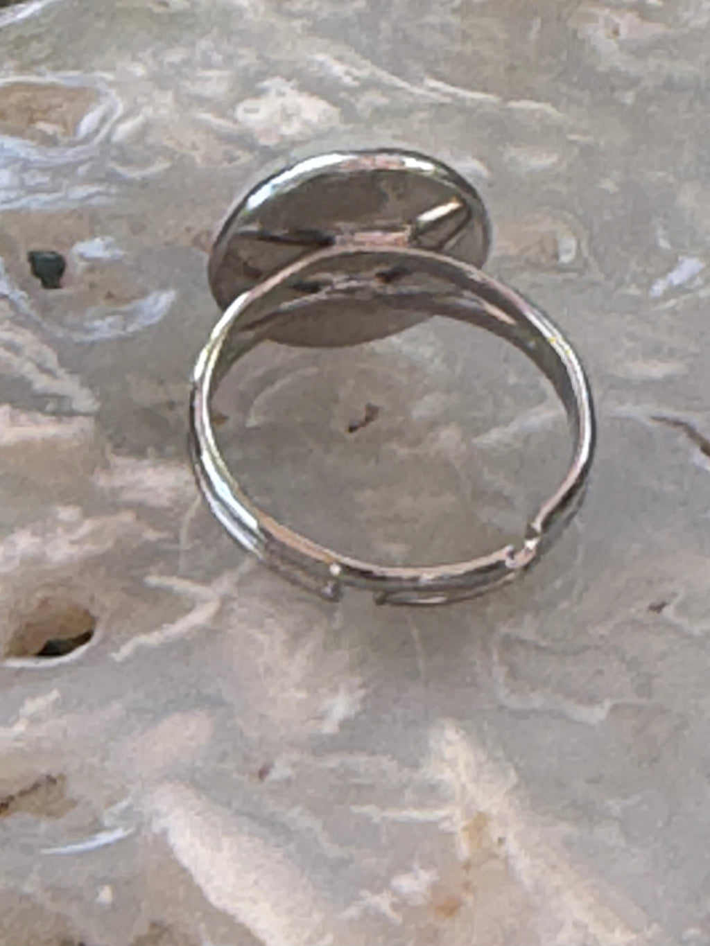Natural Bubblegum Agate Classic Gemstone Ring